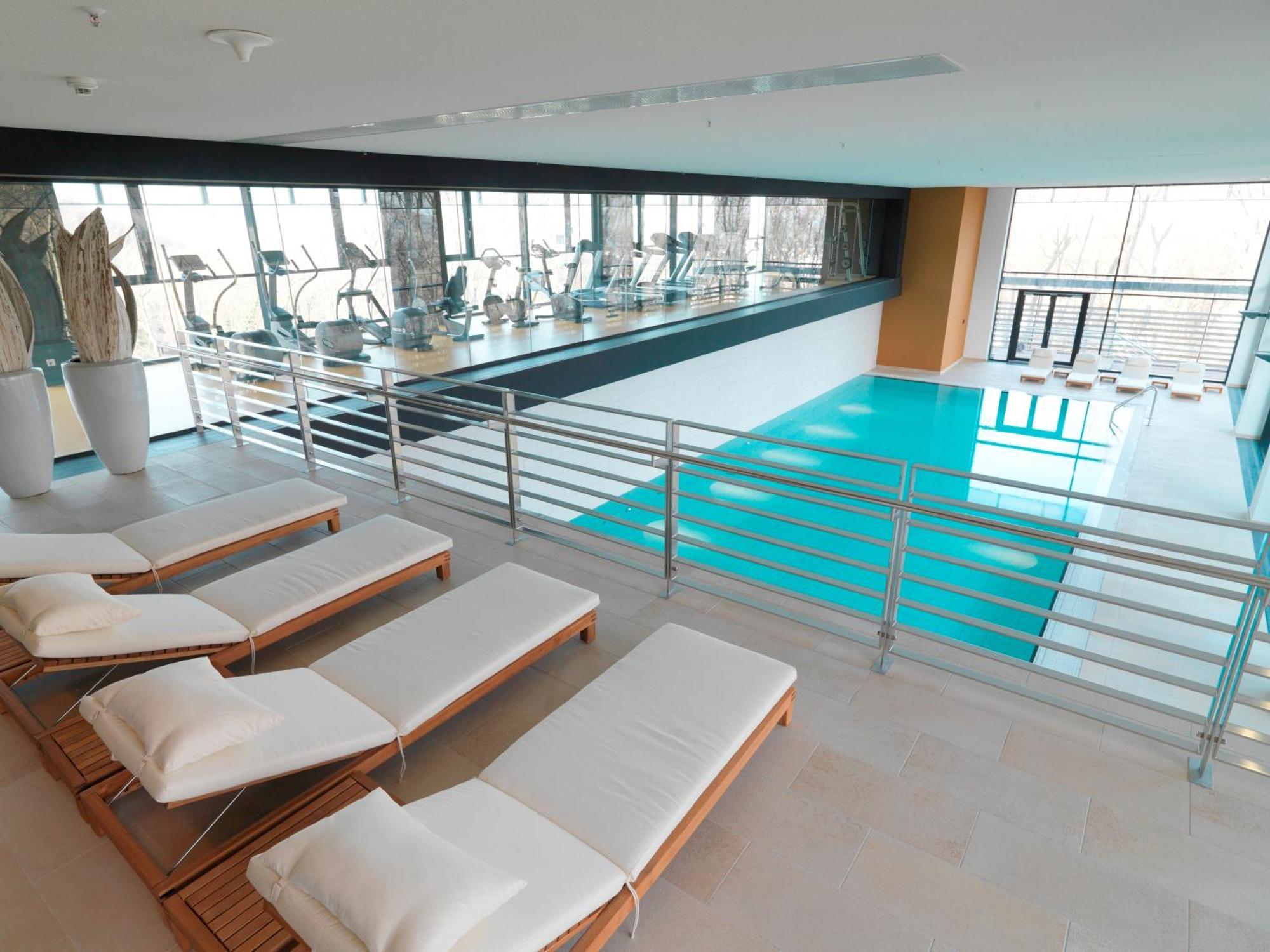 Lufthansa Seeheim - More Than A Conference Hotel エクステリア 写真