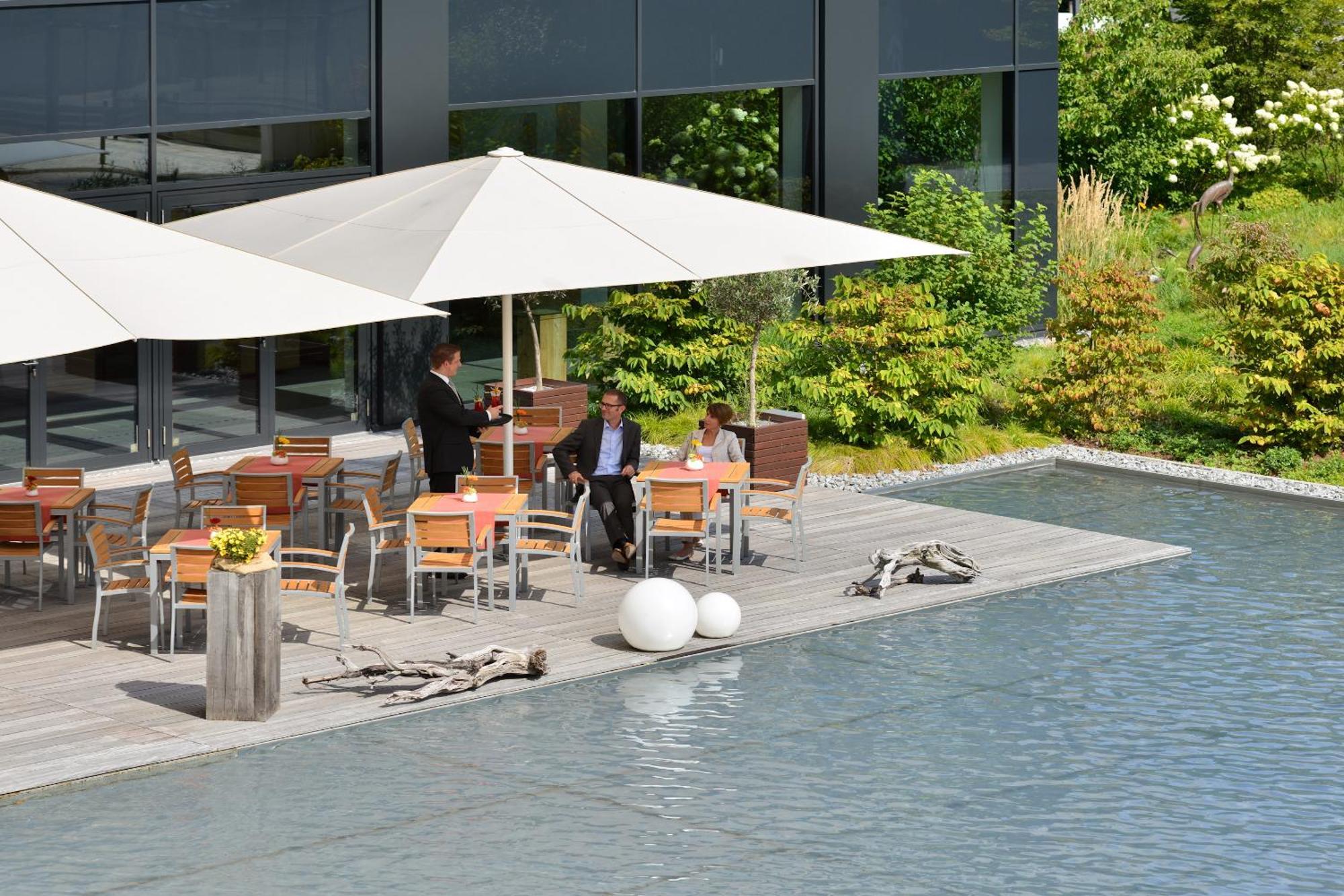 Lufthansa Seeheim - More Than A Conference Hotel エクステリア 写真